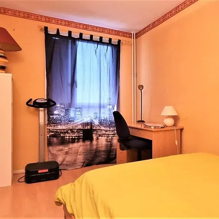Wonderful In Paris Homestay Sartrouville